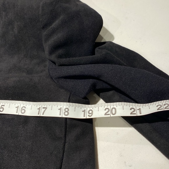 XS BCBG Maxazria short black blazer - Picture 9 of 10